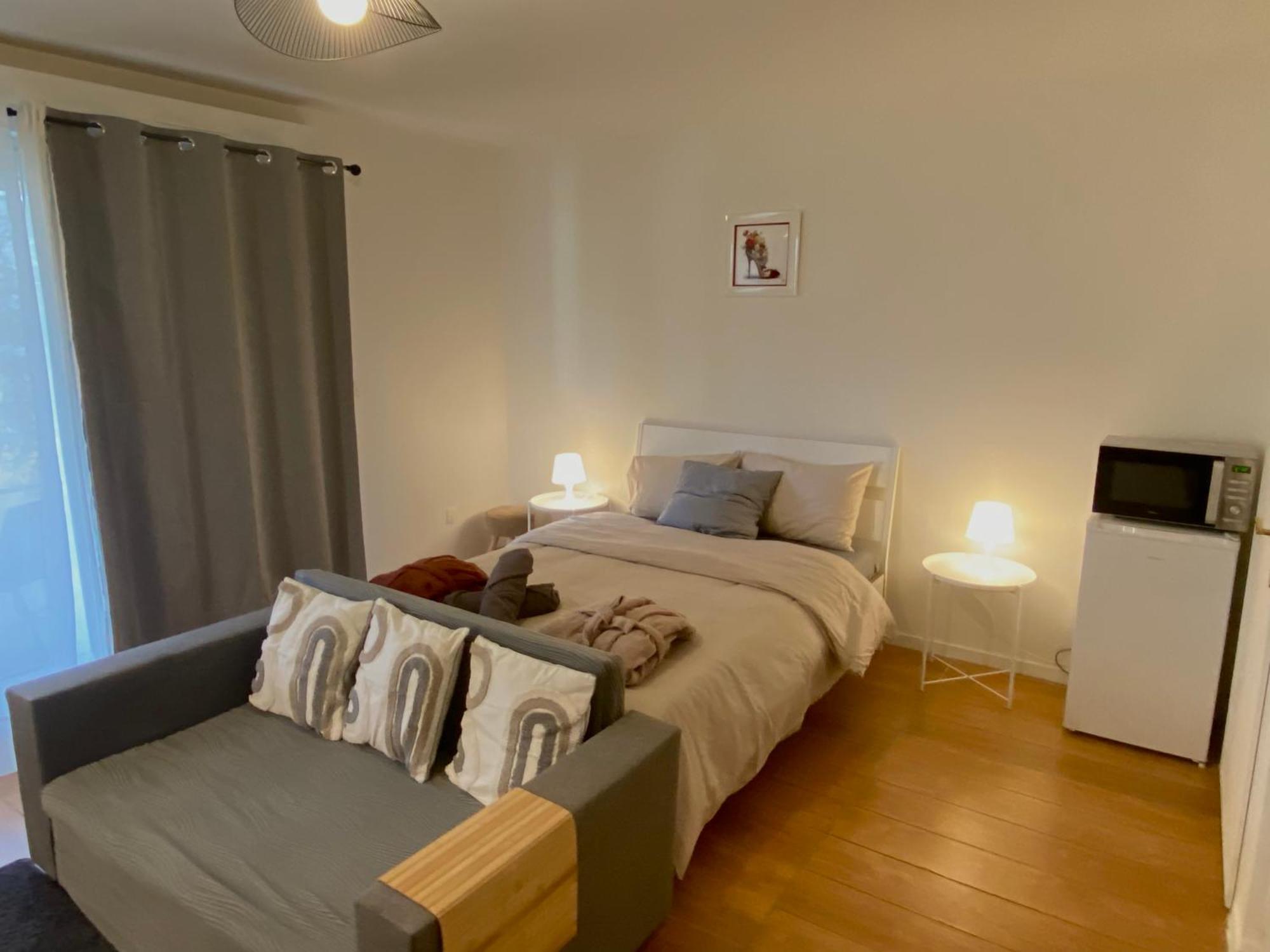 Cozy Riverfront Living, 5-Min Walk To Riverside Train Neuilly-Plaisance Exteriér fotografie